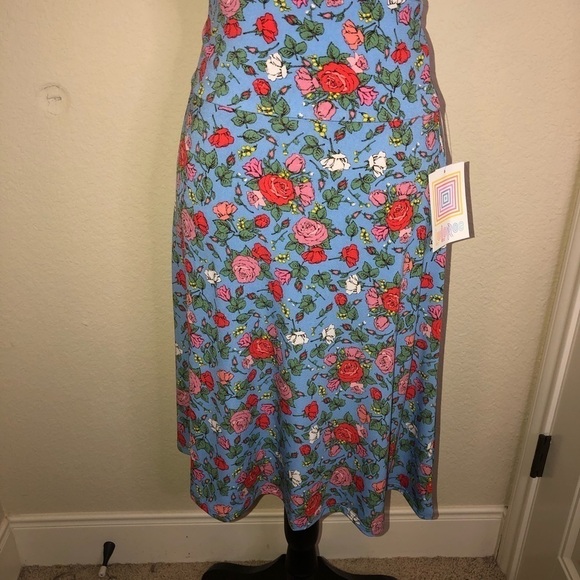 NWT LuLaRoe Azure Skirt Knee Length A Line in Blue with Red & Pink Floral Sz XS - Picture 2 of 6